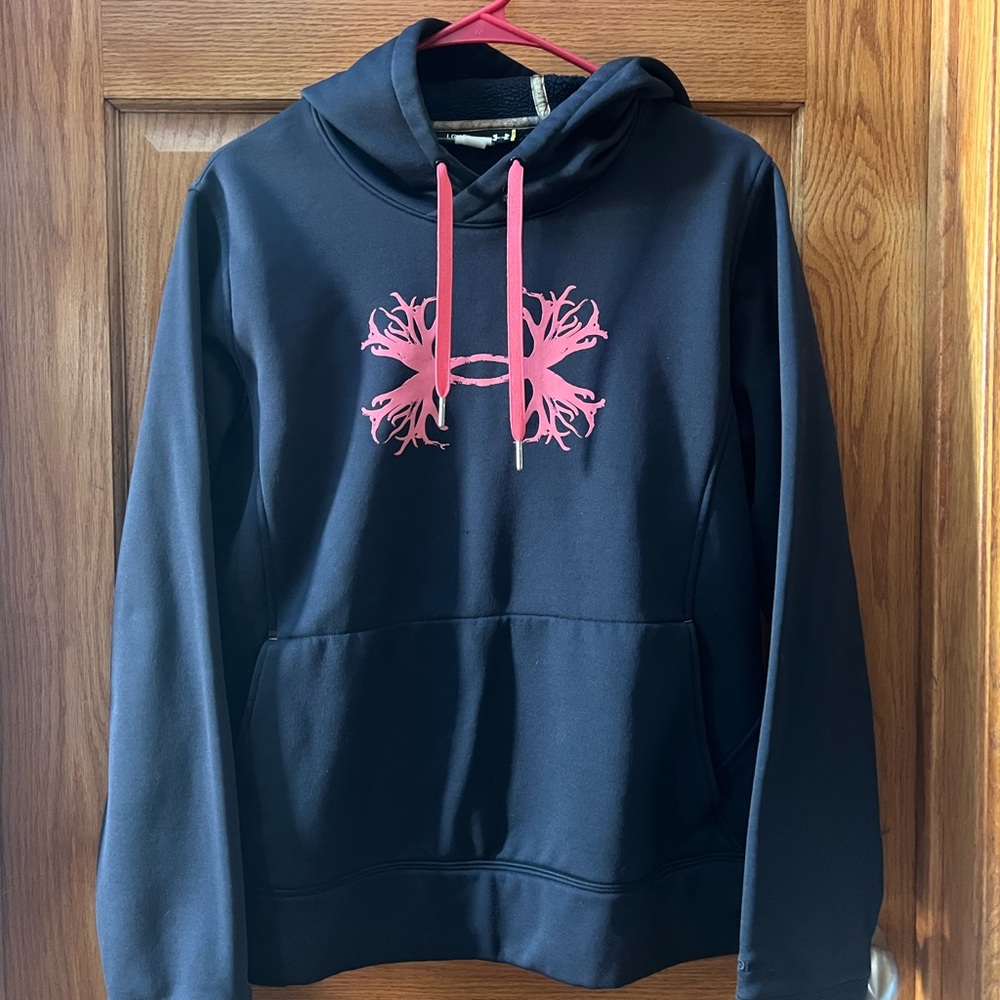 Women’s Under Armour hoodie